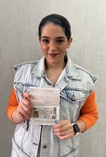 حدیث احمدی فرانسه